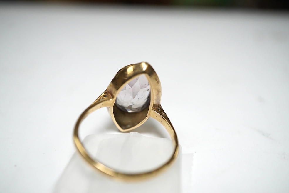 A modern 9ct gold and pale pink gem set ring, size R, gross weight 4.5 grams. Condition - poor